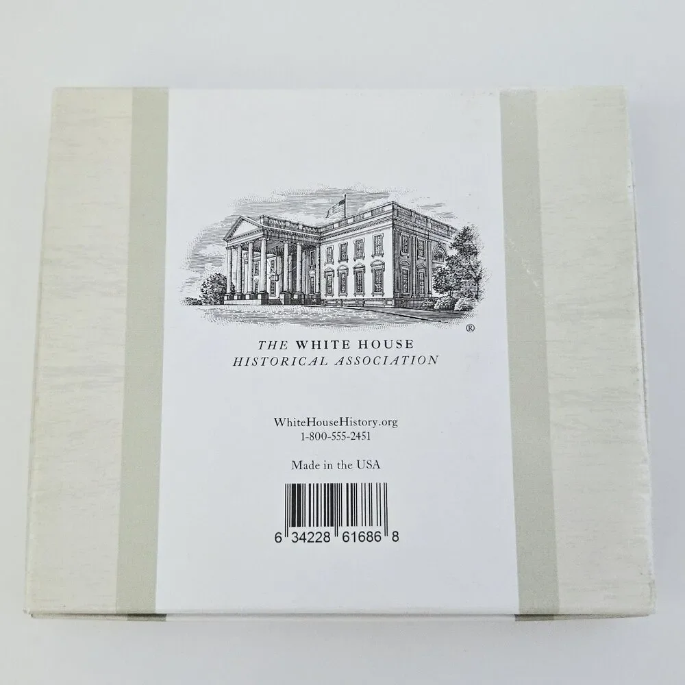 Christmas 2020 The White House Historical Association Ornament w/ Box & Booklet